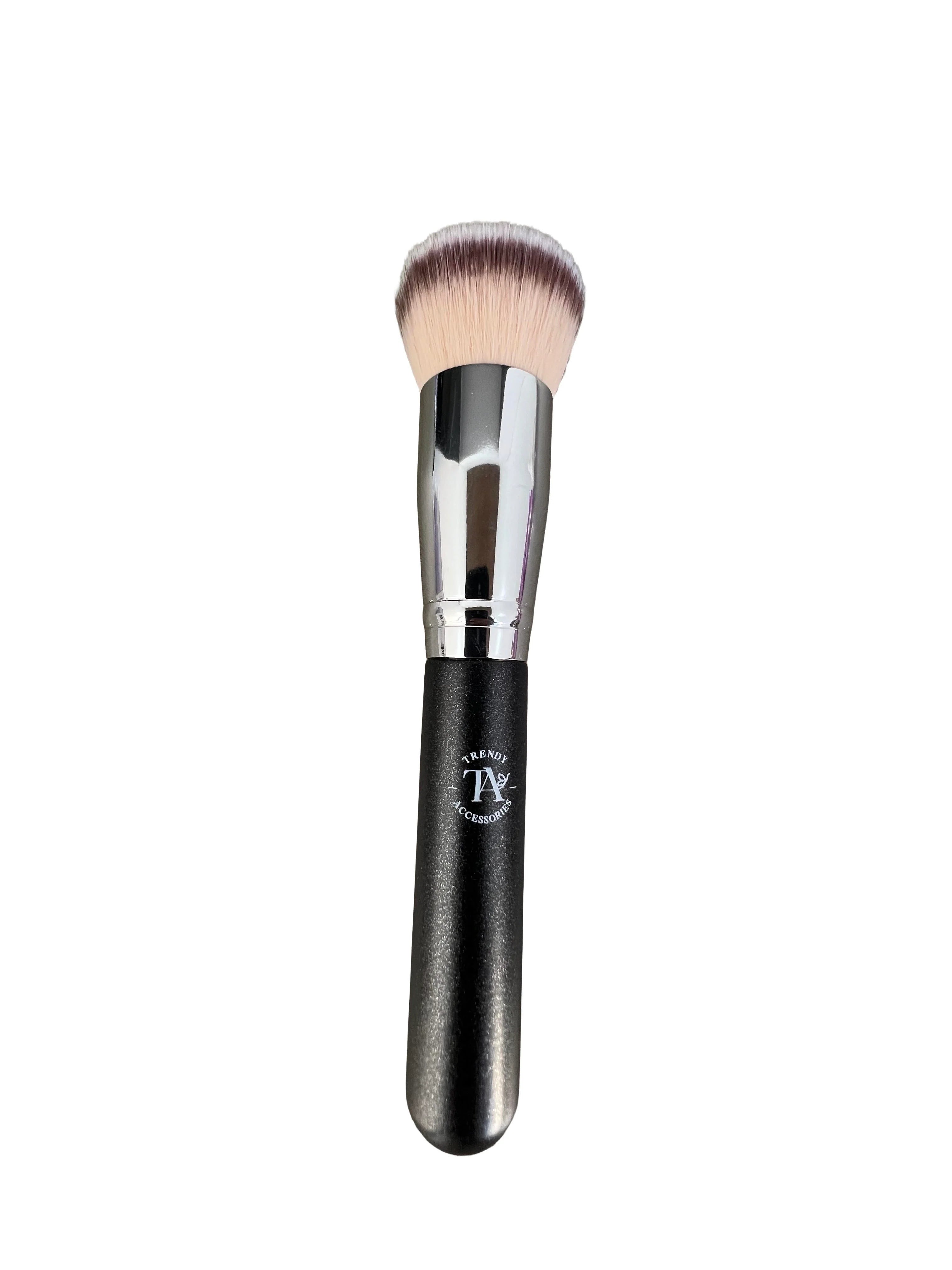 Trendy Accessories, Flawless Foundation Brush